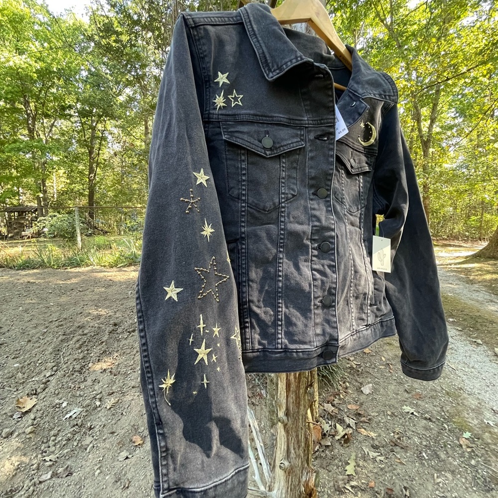 Embroidered Black Denim Jacket From Cactus + Pearl Women’s Large NWT